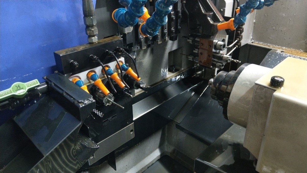 CNC turning machine